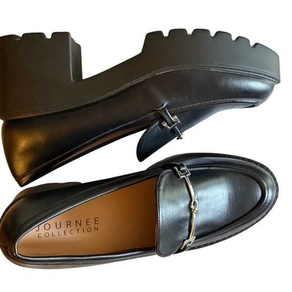 Journee Lug Sole Platform Loafers with Buckle Detail Size 11 - Picture 2 of 10